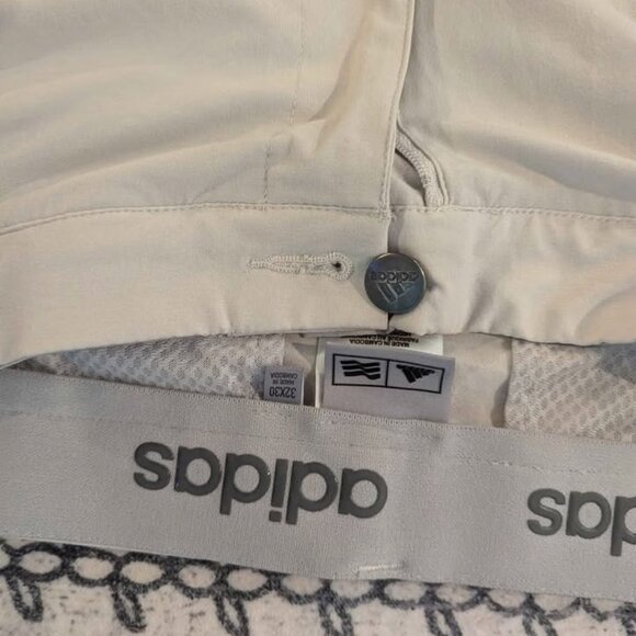 Adidas 32x30 Pants - Picture 2 of 3